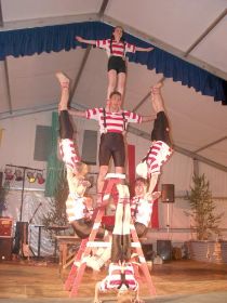 heimatfest2007ringelsocken_a.jpg